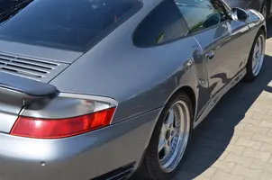 Porsche Turbo S repariert